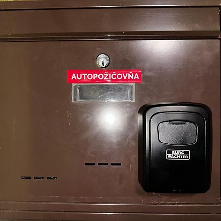 Apartman S Terasou Зволен Екстериор снимка