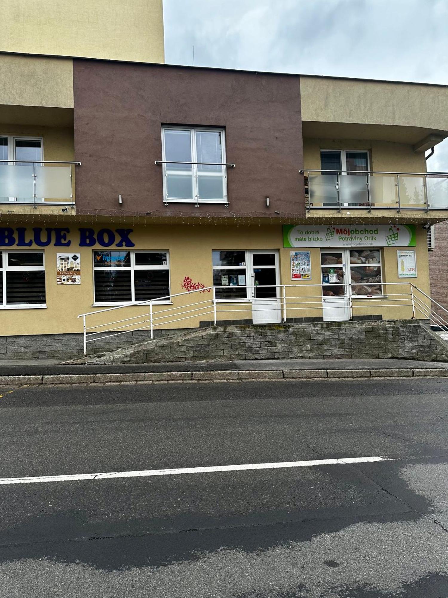 Apartman S Terasou Зволен Екстериор снимка