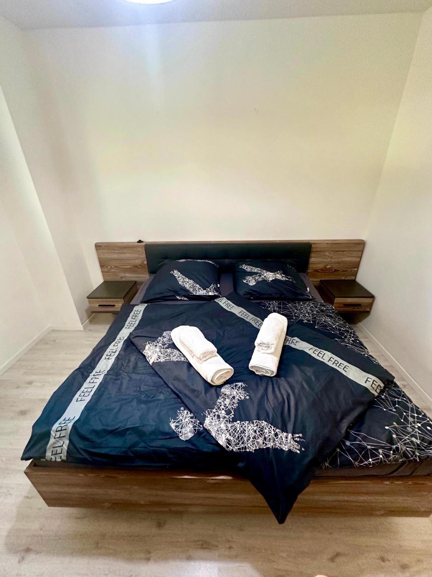 Apartman S Terasou Зволен Екстериор снимка